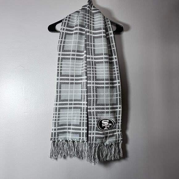 San Francisco 49ers Scarf WEAR by Erin Andrews Plaid Gray Fringe NFL One Size - Picture 1 of 5